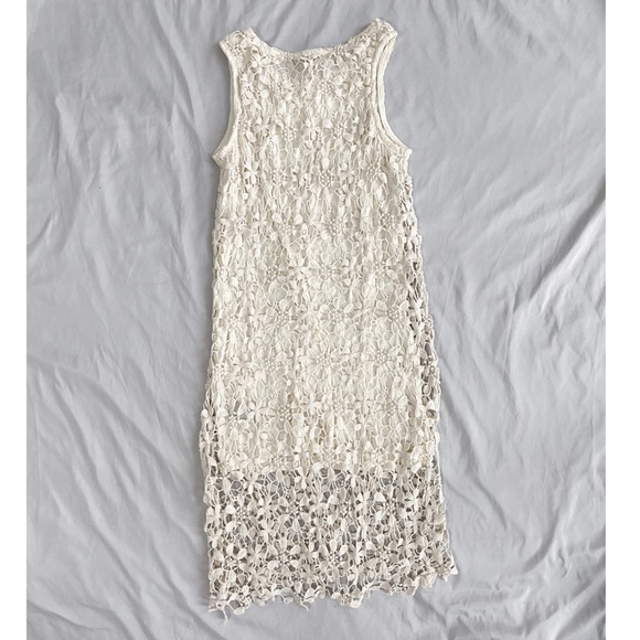 Beige Lace Dress - Picture 2 of 3